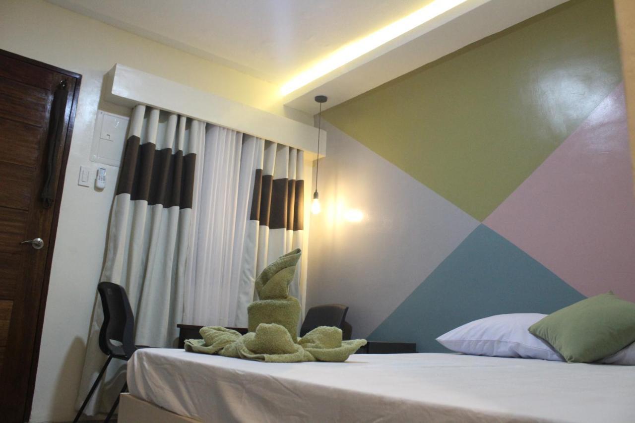 Ninie'S Place Puerto Princesa Extérieur photo